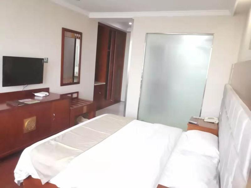Greentree Inn Zhejiang Taizhou Tiantai Bus Station Express Hotel Eksteriør billede