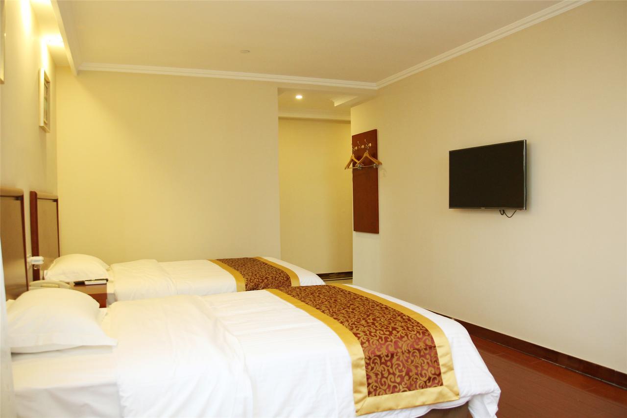 Greentree Inn Zhejiang Taizhou Tiantai Bus Station Express Hotel Eksteriør billede