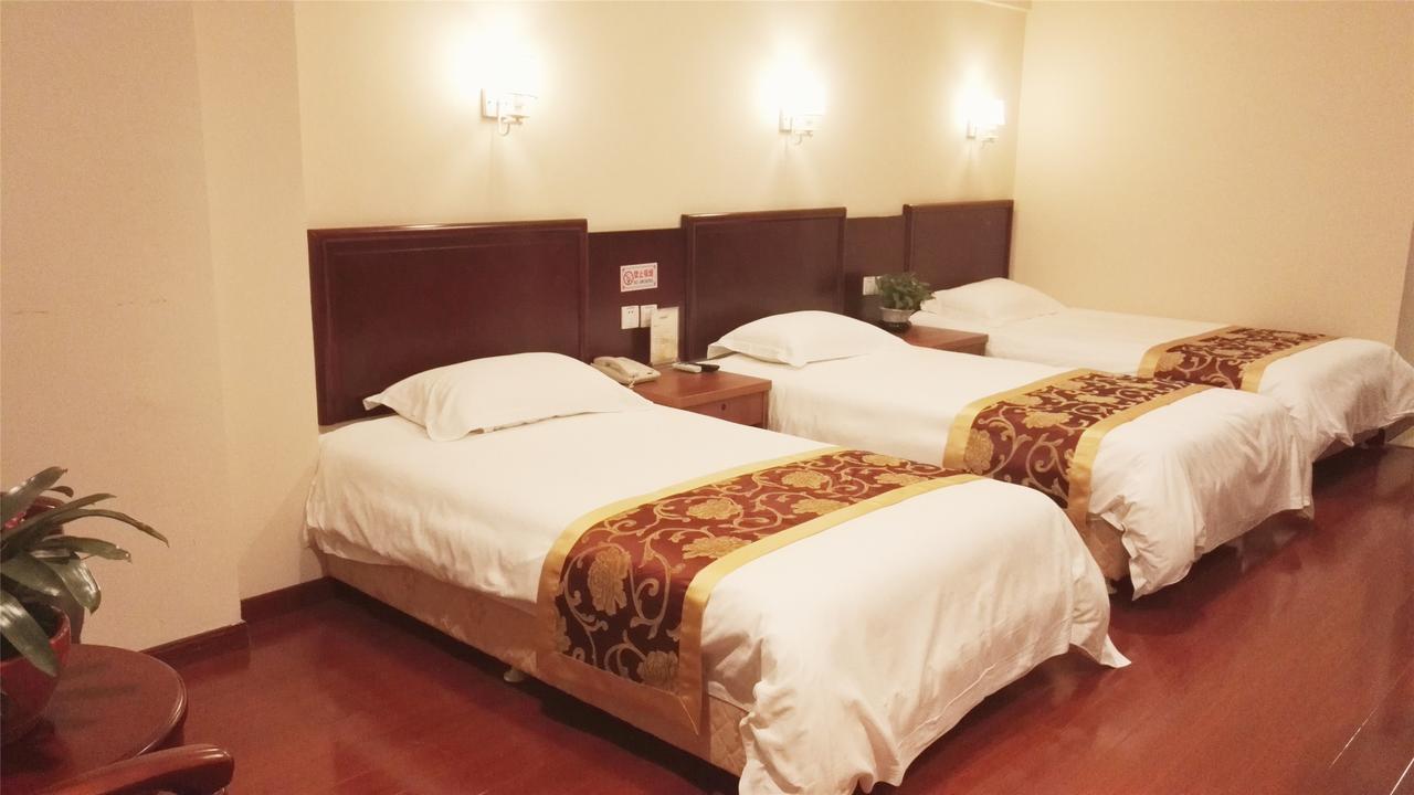 Greentree Inn Zhejiang Taizhou Tiantai Bus Station Express Hotel Eksteriør billede