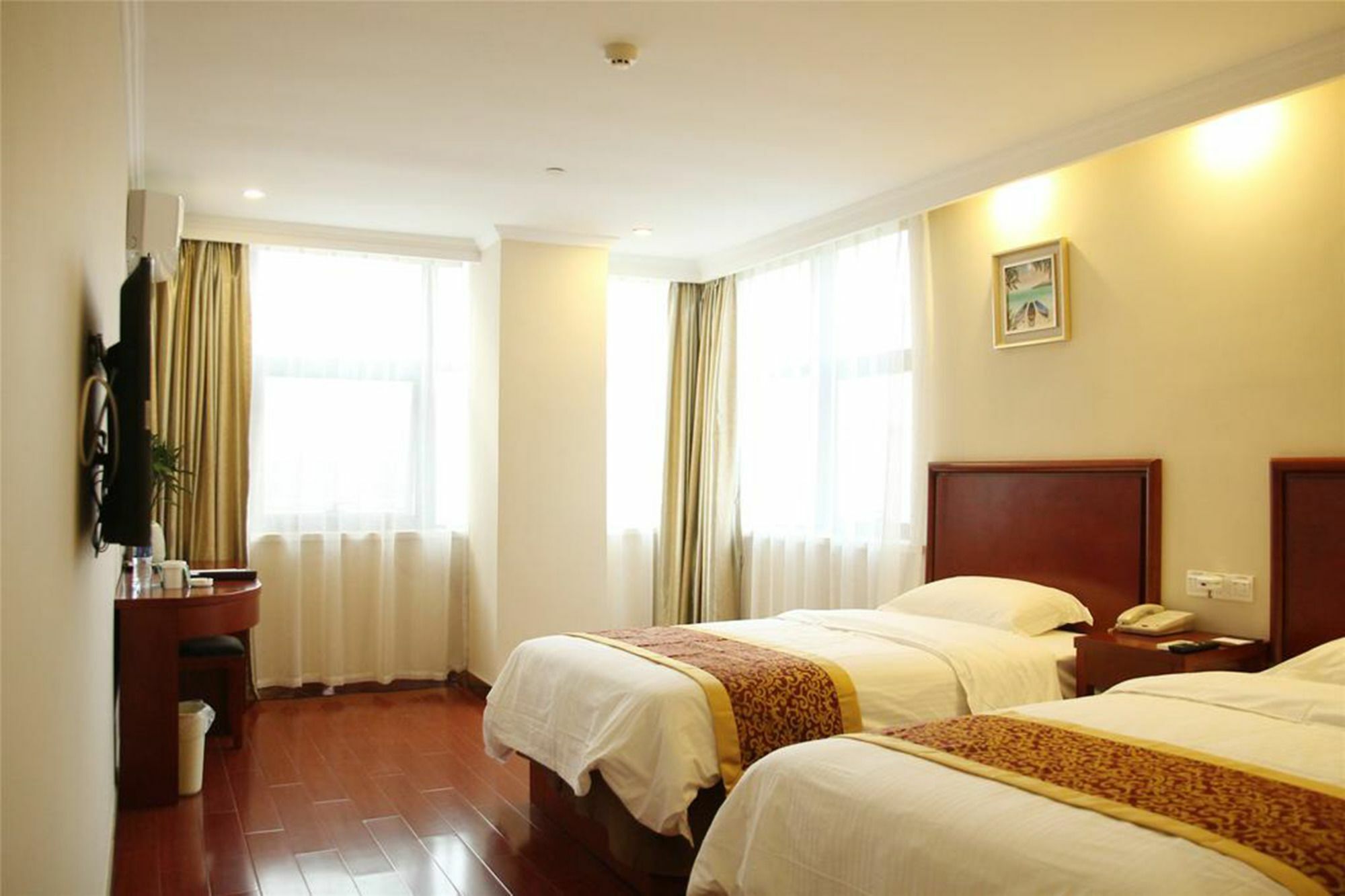 Greentree Inn Zhejiang Taizhou Tiantai Bus Station Express Hotel Eksteriør billede